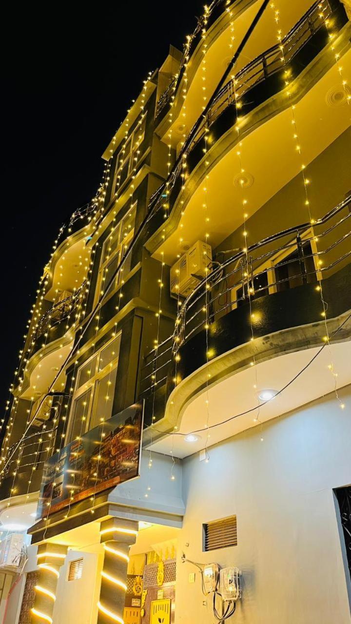 River View Paying Guest House Varanasi Bagian luar foto